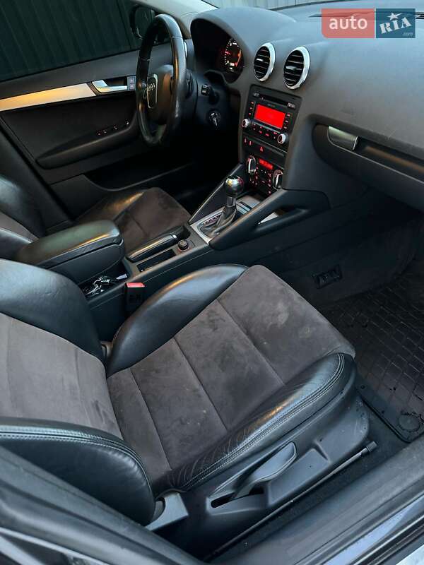 Хетчбек Audi A3 2012 в Києві