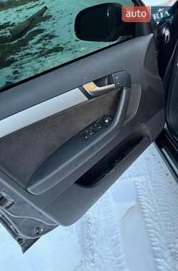 Хэтчбек Audi A3 2012 в 