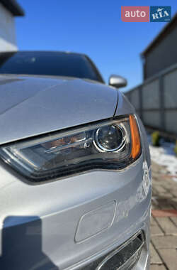 Хэтчбек Audi A3 2015 в 