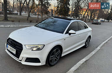 Седан Audi A3 2018 в Києві