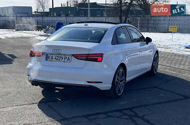 Седан Audi A3 2016 в Києві