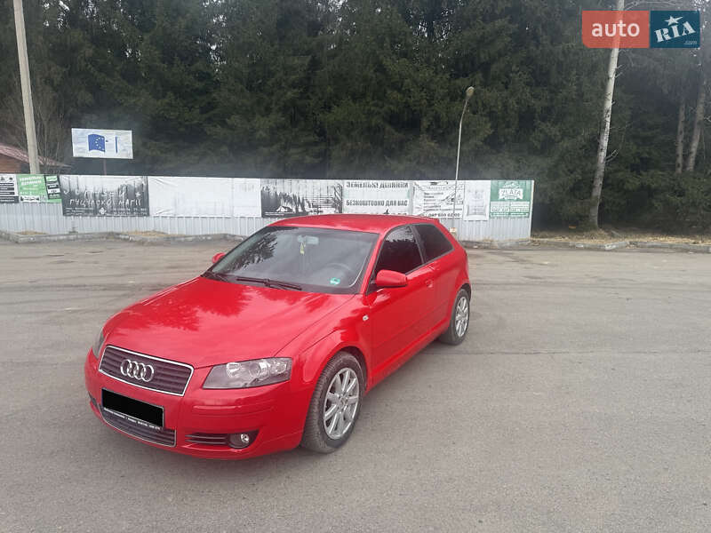 Хэтчбек Audi A3 2004 в Верховине