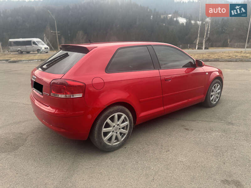 Хэтчбек Audi A3 2004 в Верховине
