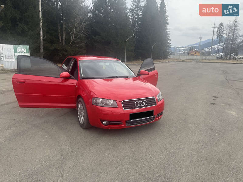 Хэтчбек Audi A3 2004 в Верховине