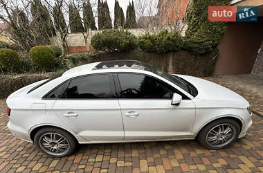 Седан Audi A3 2016 в 