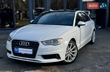 Седан Audi A3 2014 в Киеве