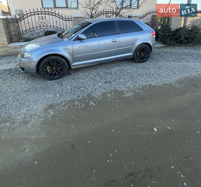 Хэтчбек Audi A3 2005 в Хусте