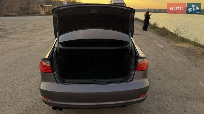 Седан Audi A3 2014 в Одессе