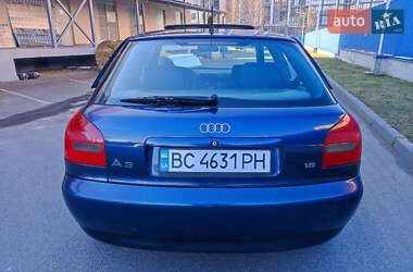 Хэтчбек Audi A3 1997 в 