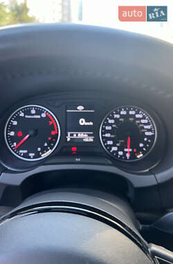 Седан Audi A3 2016 в 