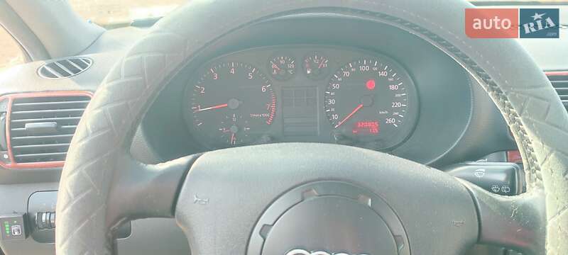 Хетчбек Audi A3 1999 в Харкові
