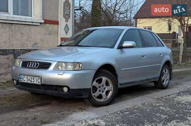 Хэтчбек Audi A3 2000 в Кременце