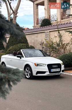 Кабриолет Audi A3 2015 в 