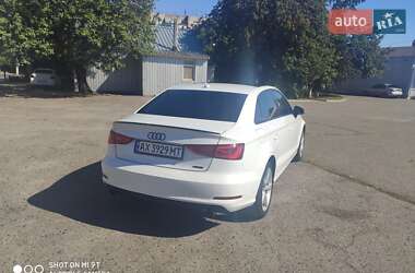 Седан Audi A3 2015 в 