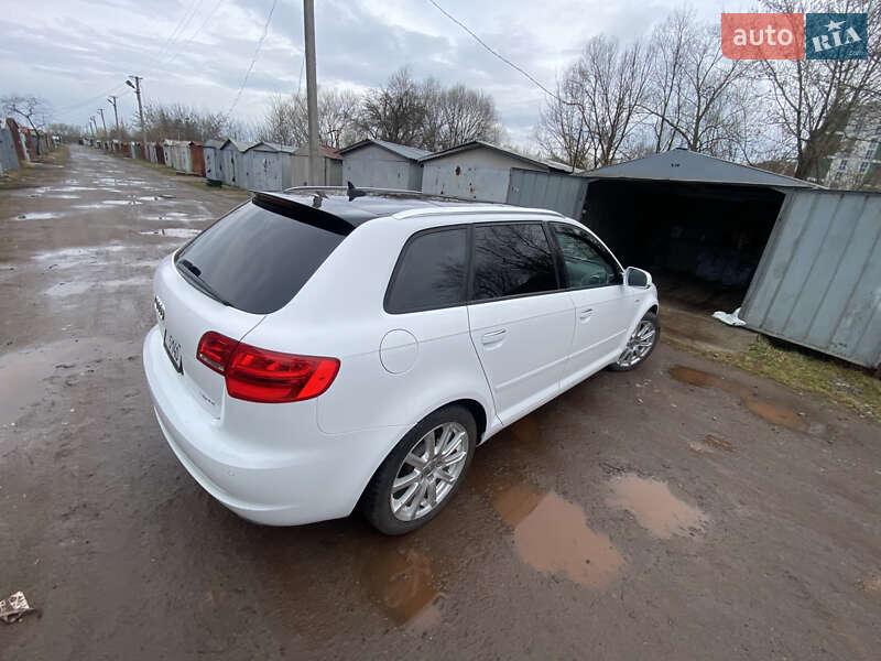 Хэтчбек Audi A3 2012 в Львове