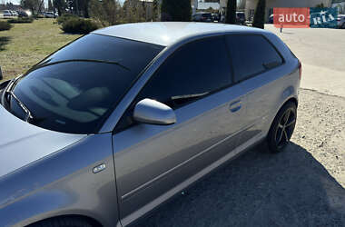 Хетчбек Audi A3 2006 в 