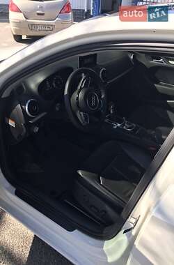 Седан Audi A3 2014 в 