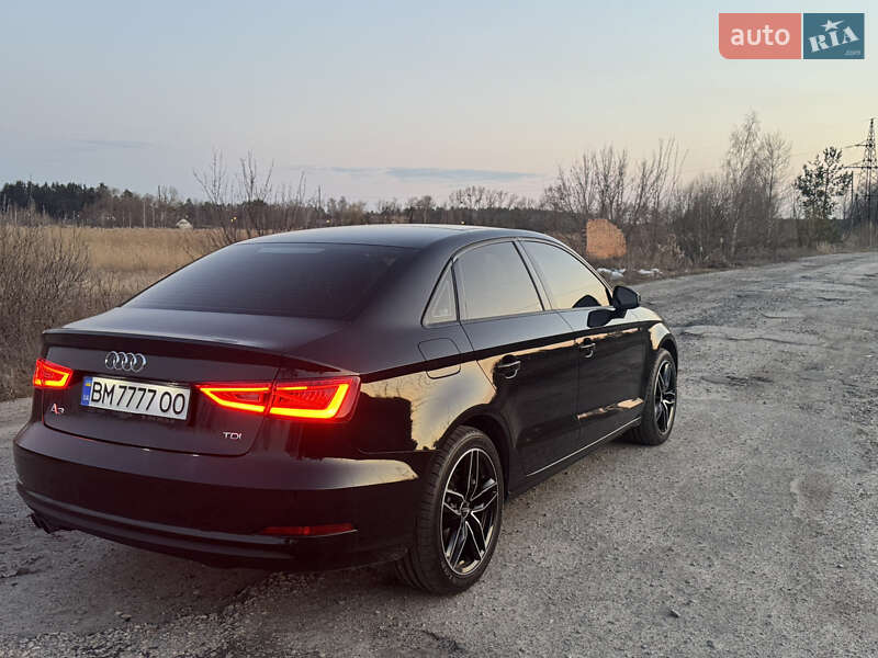 Седан Audi A3 2016 в Ахтырке