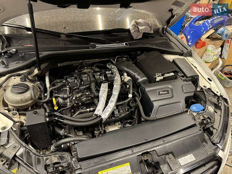 Седан Audi A3 2015 в Киеве