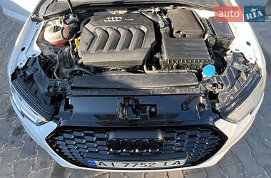 Седан Audi A3 2016 в 