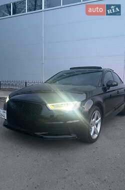 Седан Audi A3 2015 в 