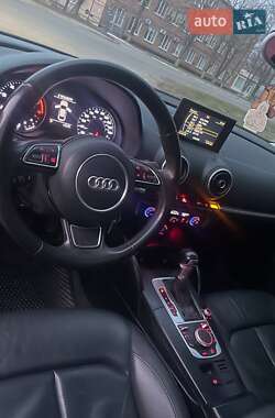 Седан Audi A3 2015 в 