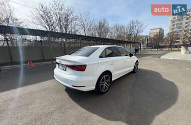 Седан Audi A3 2020 в 