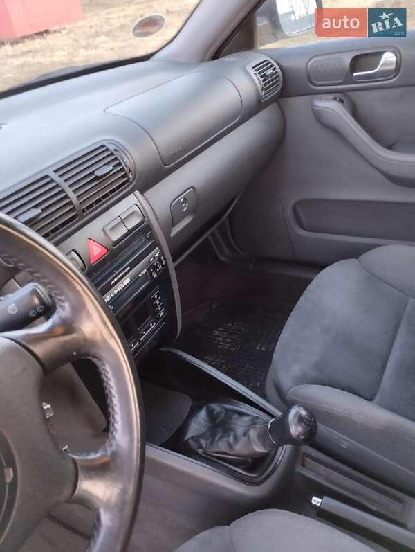 Хэтчбек Audi A3 1999 в Ровно