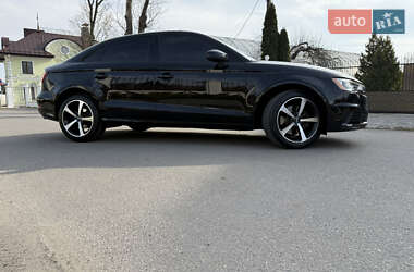 Седан Audi A3 2015 в 