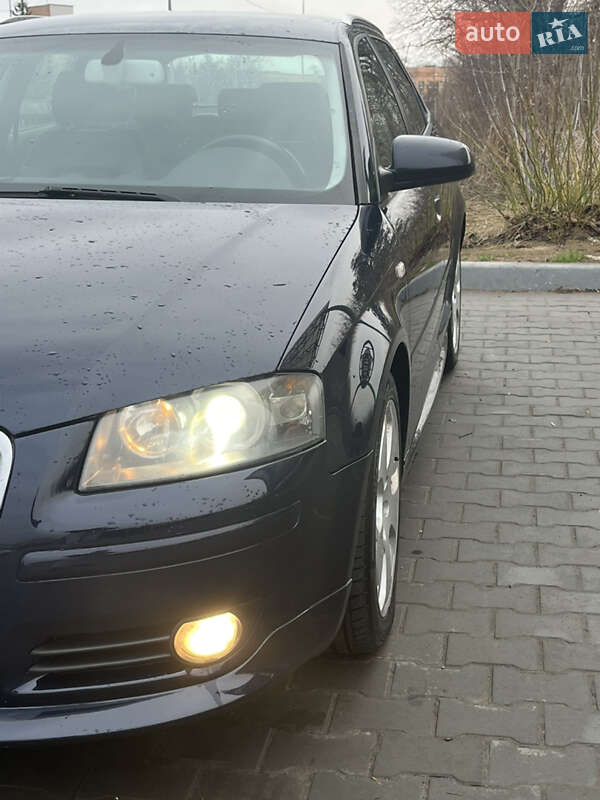Хэтчбек Audi A3 2004 в Полтаве