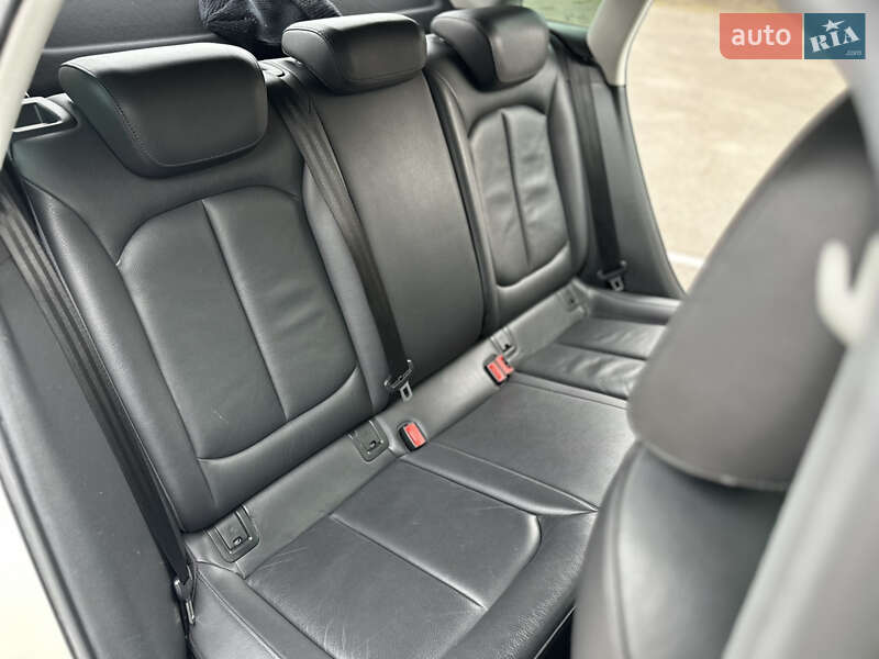 Хэтчбек Audi A3 2015 в Одессе