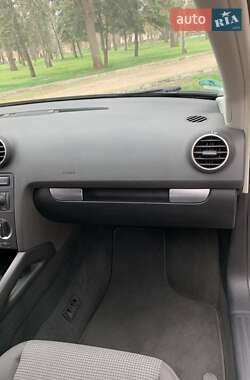 Хетчбек Audi A3 2005 в Нікополі