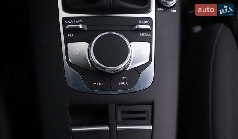 Седан Audi A3 2020 в Луцьку