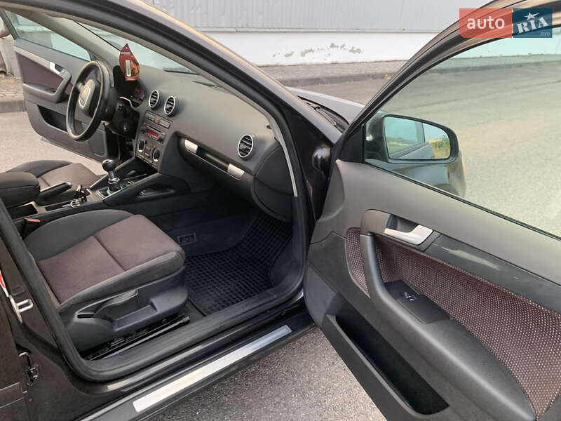 Хэтчбек Audi A3 2006 в Хусте