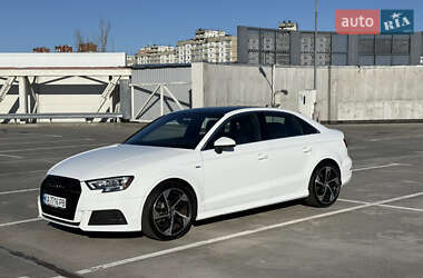 Седан Audi A3 2019 в 