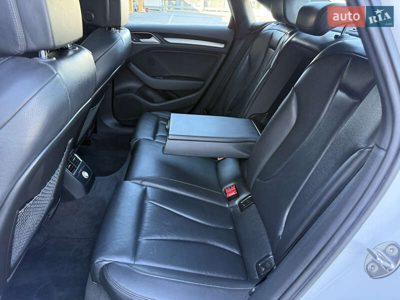 Седан Audi A3 2019 в Киеве фото 29 Седан Audi A3 2019 в Киеве