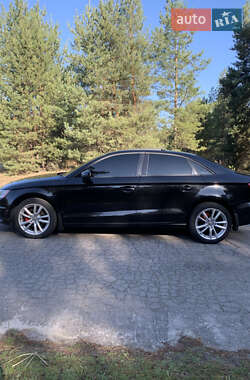 Седан Audi A3 2015 в 