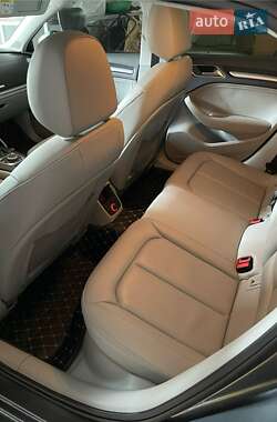 Седан Audi A3 2016 в Ужгороді