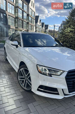 Седан Audi A3 2018 в 