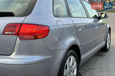 Хэтчбек Audi A3 2006 в 