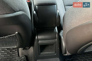 Хэтчбек Audi A3 2006 в 