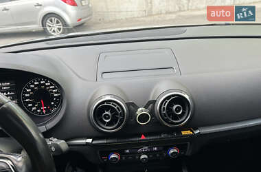 Седан Audi A3 2014 в 