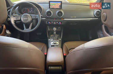 Седан Audi A3 2018 в 
