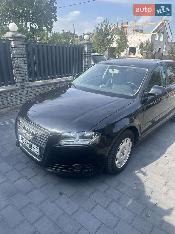 Хетчбек Audi A3 2010 в 