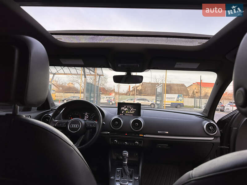 Седан Audi A3 2017 в Одесі