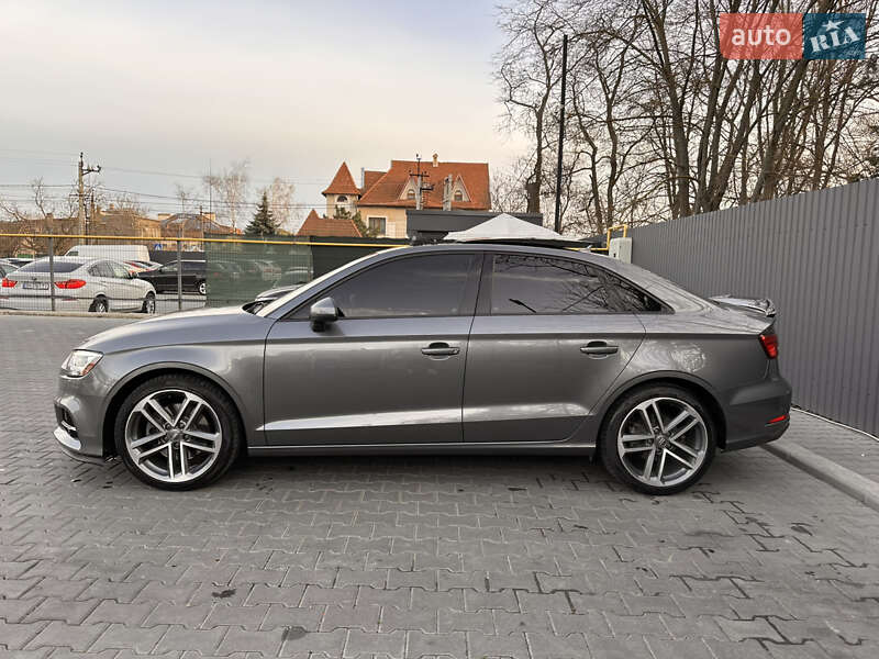 Седан Audi A3 2017 в Одесі