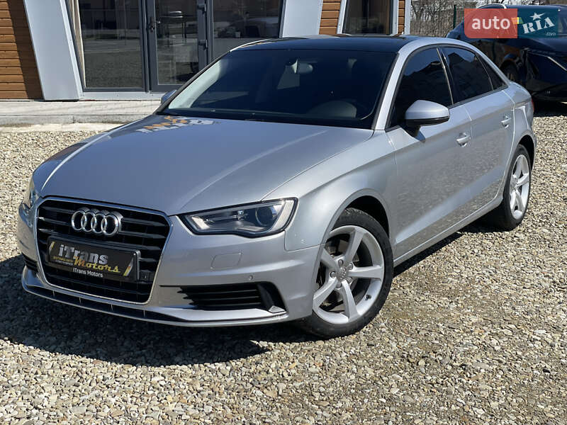 Седан Audi A3 2016 в Стрые