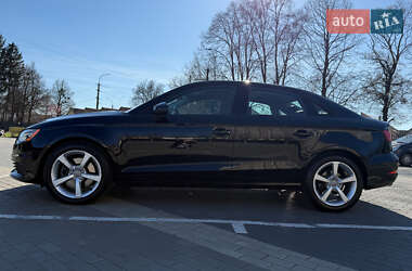 Седан Audi A3 2014 в Луцке