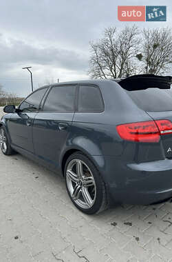 Хэтчбек Audi A3 2012 в 