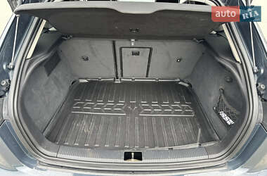 Хэтчбек Audi A3 2012 в 